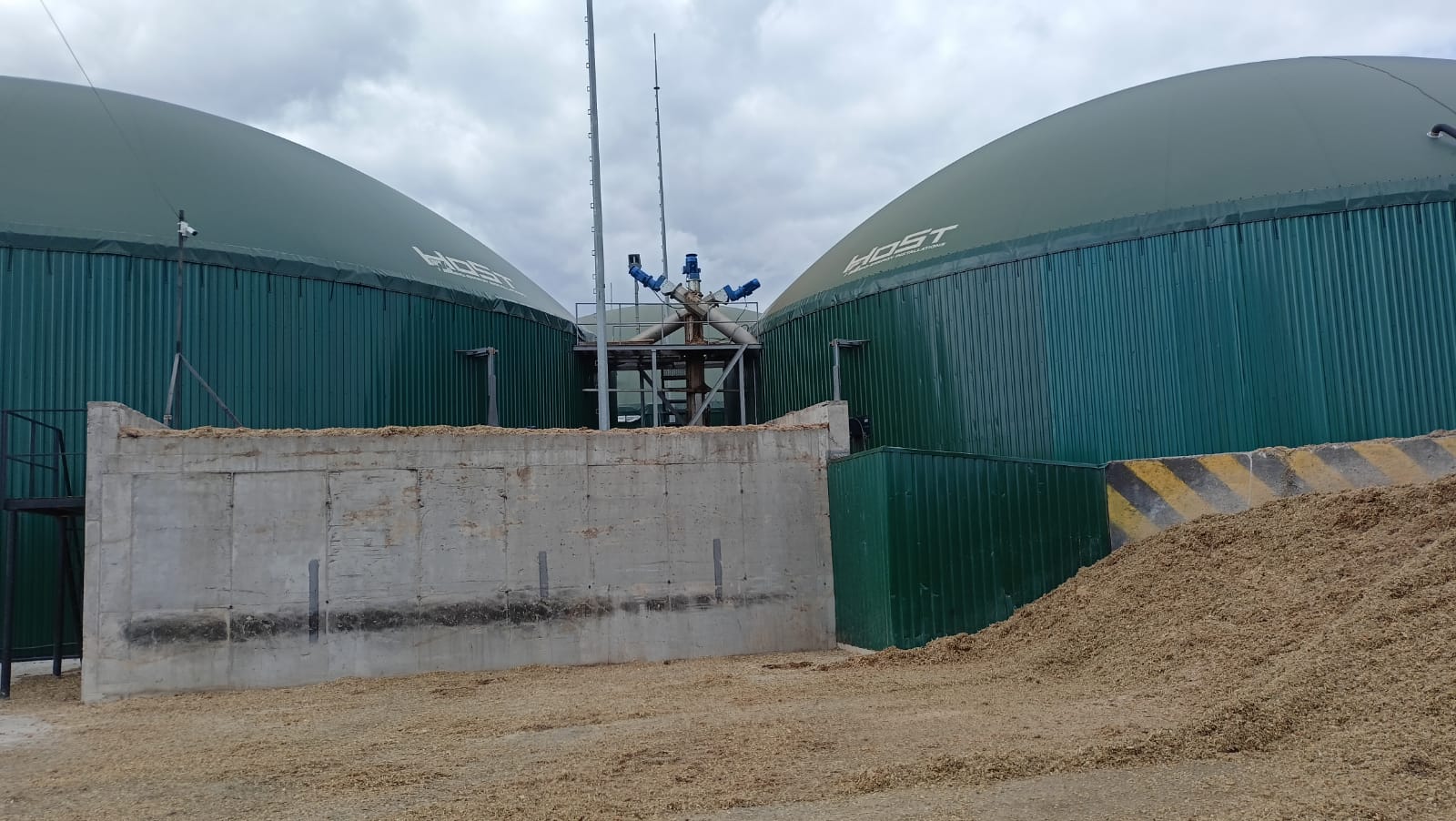 AGROLIFE biogas feedstock system